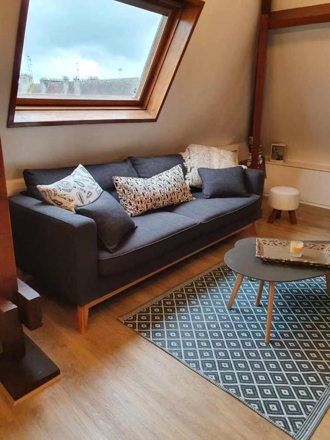 Bel Appartement Ensoleille En Ville Pont-Évêque Eksteriør billede